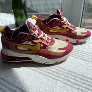 Women’s or Men’s Nike Air Max 270 Casual Shoes